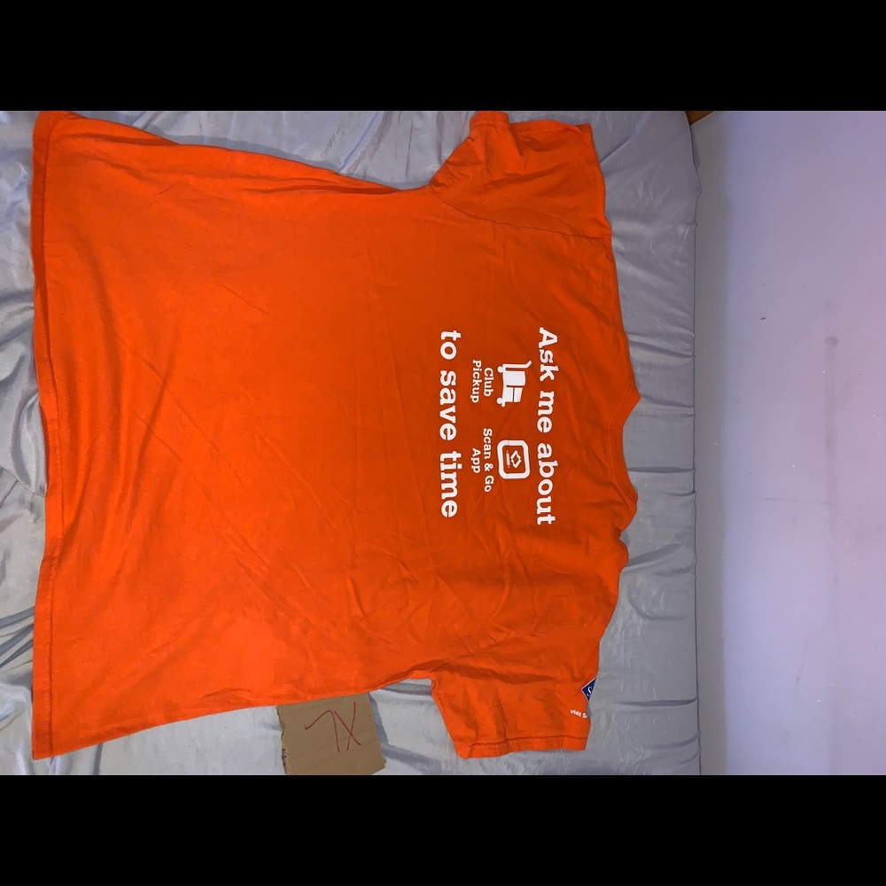Casual shirt to wear/workout in or to get dirty.